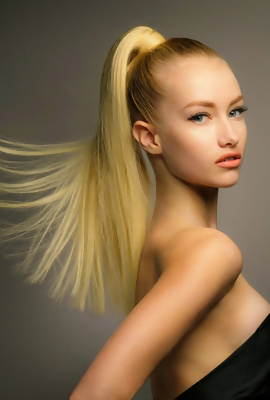 Models with ponytail hairstyles