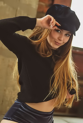 Lana Lea Is A Mod