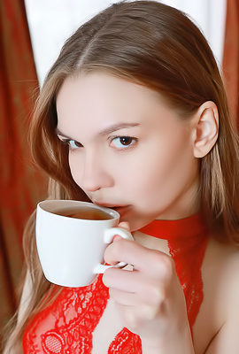 Lana Rose Baring Her Beautiful Breasts With A Sultry Pout