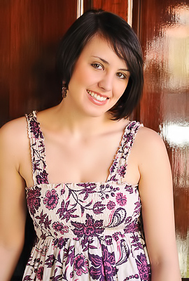 Brunette Teen Zeba Showing Pussy In Public