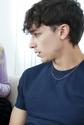 Sadie Summers Teaches Parker Ambrose a violating Lesson in Dominance